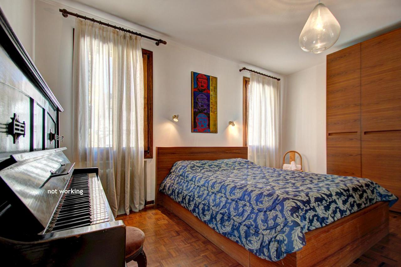 Sunny Ghetto Canalview Apartamento Venecia